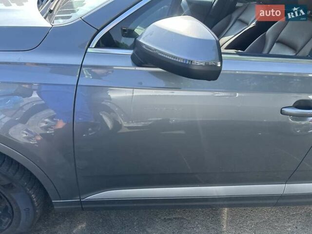 Ауди Ку 7 2016 в Киеве на Automoto.ua Серый Ауди Ку 7, объемом двигателя 3 л и пробегом 156 тыс. км за 21800 $, фото 11 на Automoto.ua
