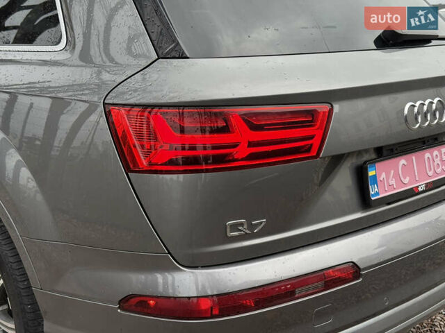 Серый Ауди Ку 7, объемом двигателя 3 л и пробегом 186 тыс. км за 22400 $, фото 15 на Automoto.ua