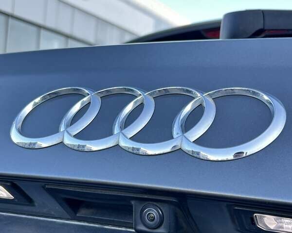 Сірий Ауді Ку 7, об'ємом двигуна 3 л та пробігом 153 тис. км за 28000 $, фото 12 на Automoto.ua