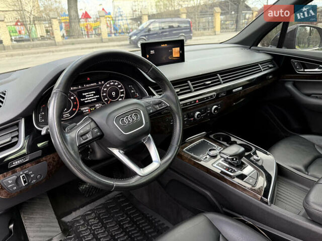 Серый Ауди Ку 7, объемом двигателя 3 л и пробегом 165 тыс. км за 24700 $, фото 37 на Automoto.ua