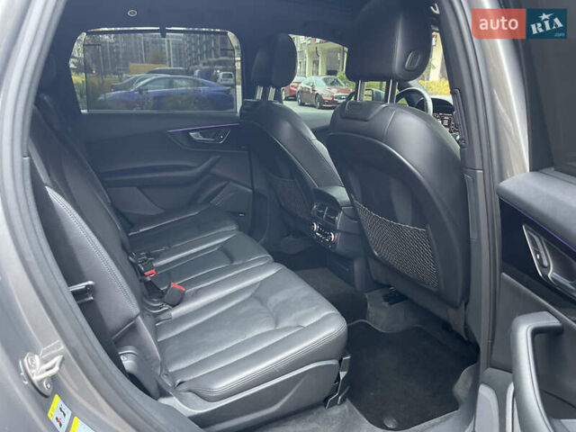 Серый Ауди Ку 7, объемом двигателя 3 л и пробегом 151 тыс. км за 29900 $, фото 31 на Automoto.ua