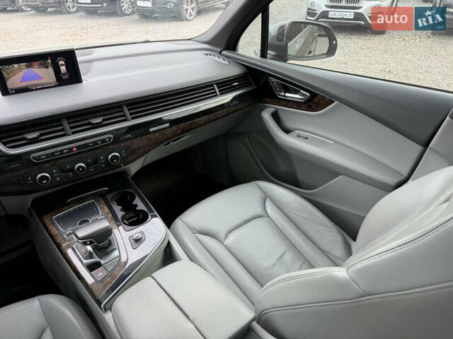 Серый Ауди Ку 7, объемом двигателя 3 л и пробегом 173 тыс. км за 21950 $, фото 59 на Automoto.ua