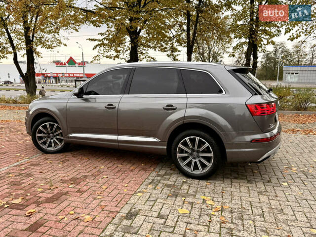 Серый Ауди Ку 7, объемом двигателя 3 л и пробегом 224 тыс. км за 23900 $, фото 6 на Automoto.ua