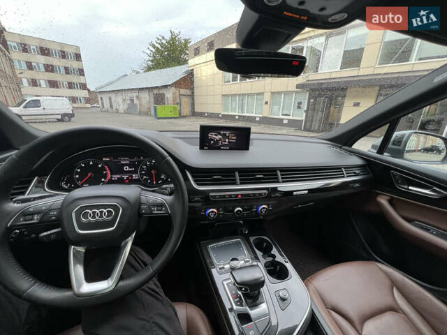 Ауди Ку 7 2016 в Киеве на Automoto.ua Серый Ауди Ку 7, объемом двигателя 3 л и пробегом 124 тыс. км за 25700 $, фото 9 на Automoto.ua