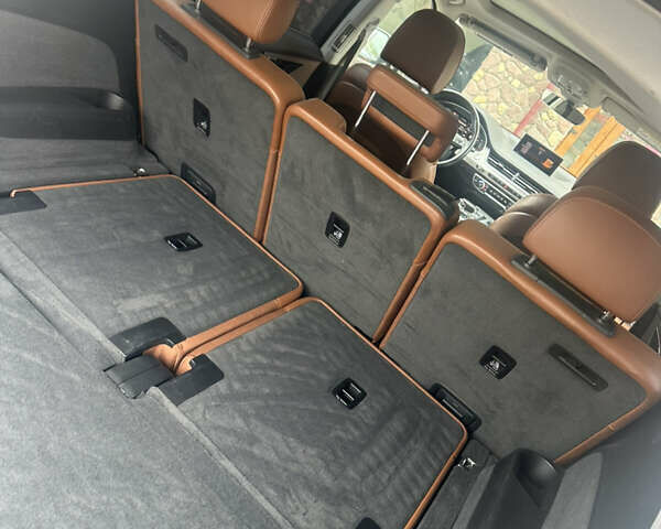 Сірий Ауді Ку 7, об'ємом двигуна 2.97 л та пробігом 135 тис. км за 38777 $, фото 5 на Automoto.ua