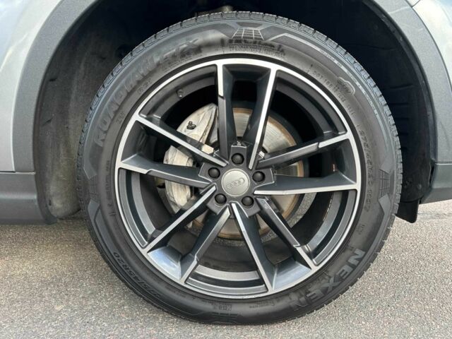 Сірий Ауді Ку 7, об'ємом двигуна 3 л та пробігом 139 тис. км за 31500 $, фото 11 на Automoto.ua