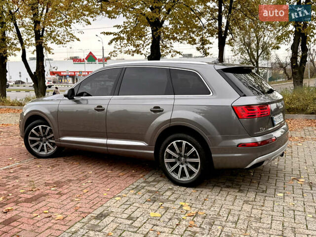 Серый Ауди Ку 7, объемом двигателя 3 л и пробегом 224 тыс. км за 23900 $, фото 7 на Automoto.ua