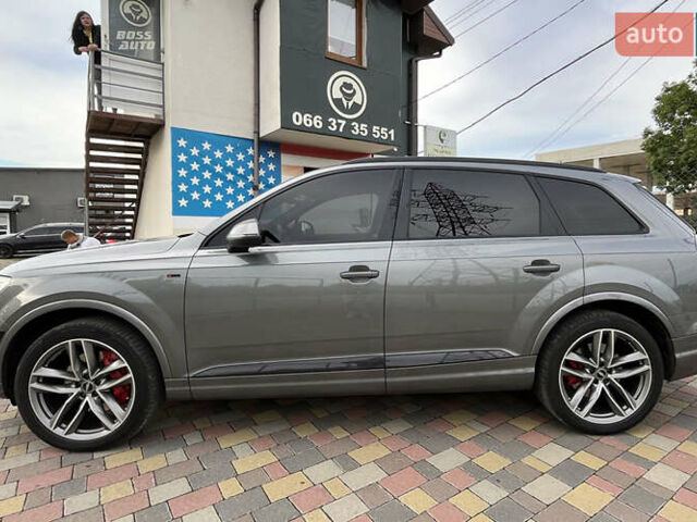 Серый Ауди Ку 7, объемом двигателя 3 л и пробегом 220 тыс. км за 29999 $, фото 3 на Automoto.ua