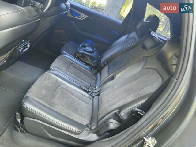 Сірий Ауді Ку 7, об'ємом двигуна 2.97 л та пробігом 180 тис. км за 36000 $, фото 18 на Automoto.ua