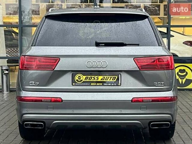 Ауди Ку 7 2016 в Ивано-Франковске на Automoto.ua Серый Ауди Ку 7, объемом двигателя 3 л и пробегом 142 тыс. км за 27400 $, фото 4 на Automoto.ua