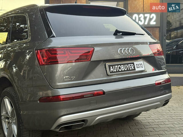 Серый Ауди Ку 7, объемом двигателя 3 л и пробегом 140 тыс. км за 25500 $, фото 7 на Automoto.ua