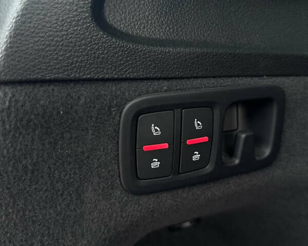 Ауди Ку 7 2016 в Ровно на Automoto.ua Серый Ауди Ку 7, объемом двигателя 3 л и пробегом 155 тыс. км за 29999 $, фото 20 на Automoto.ua