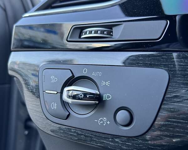 Сірий Ауді Ку 7, об'ємом двигуна 3 л та пробігом 153 тис. км за 28000 $, фото 38 на Automoto.ua