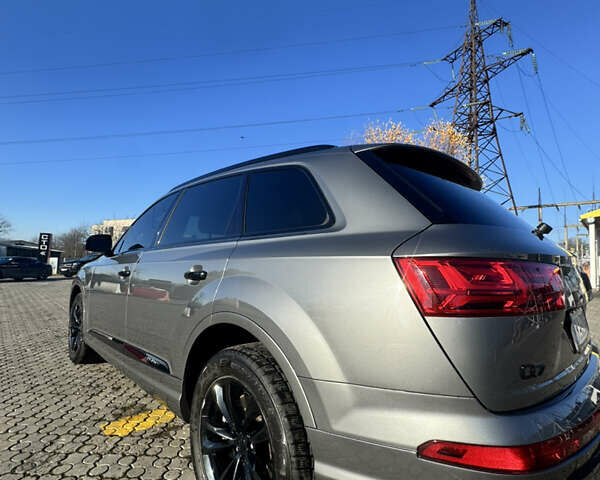 Сірий Ауді Ку 7, об'ємом двигуна 3 л та пробігом 187 тис. км за 21999 $, фото 6 на Automoto.ua