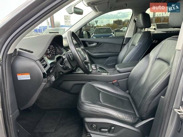 Серый Ауди Ку 7, объемом двигателя 2.97 л и пробегом 139 тыс. км за 31500 $, фото 19 на Automoto.ua