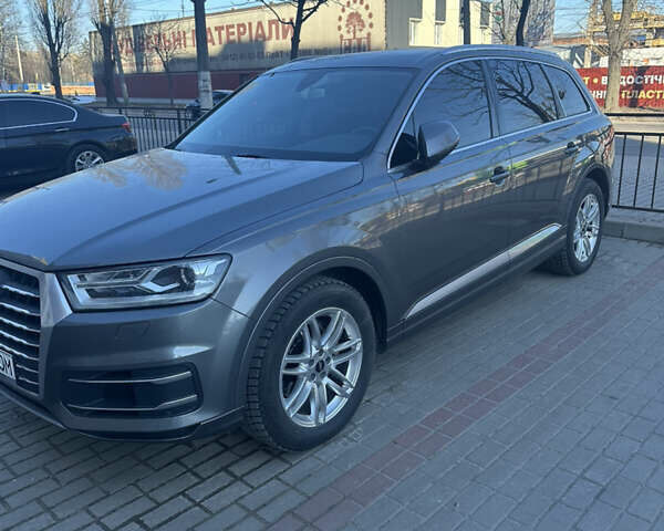 Ауди Ку 7 2016 в Житомире на Automoto.ua Серый Ауди Ку 7, объемом двигателя 3 л и пробегом 211 тыс. км за 30700 $, фото 4 на Automoto.ua