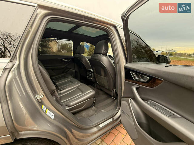 Серый Ауди Ку 7, объемом двигателя 3 л и пробегом 224 тыс. км за 23900 $, фото 42 на Automoto.ua