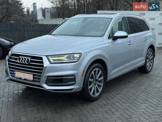 Серый Ауди Ку 7, объемом двигателя 3 л и пробегом 245 тыс. км за 18500 $, фото 2 на Automoto.ua