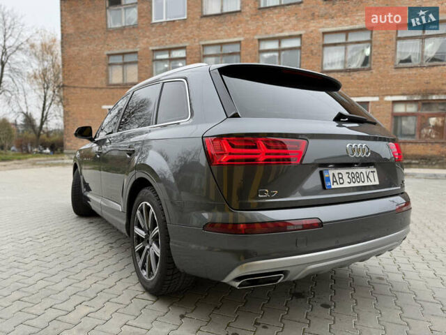 Серый Ауди Ку 7, объемом двигателя 2.97 л и пробегом 214 тыс. км за 40000 $, фото 9 на Automoto.ua