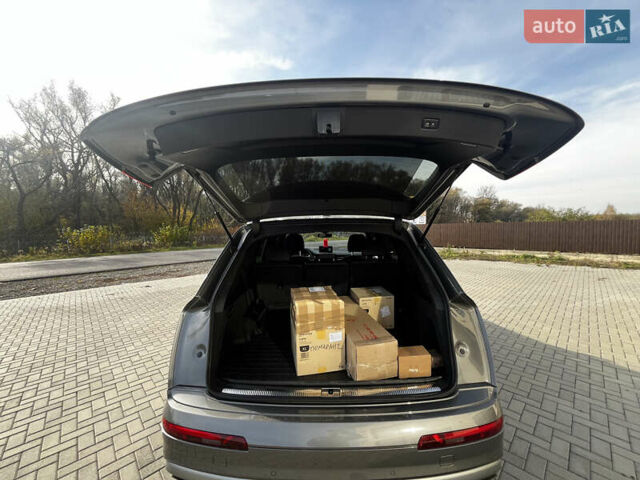 Сірий Ауді Ку 7, об'ємом двигуна 3 л та пробігом 320 тис. км за 24500 $, фото 7 на Automoto.ua