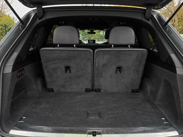 Серый Ауди Ку 7, объемом двигателя 3 л и пробегом 169 тыс. км за 26299 $, фото 5 на Automoto.ua