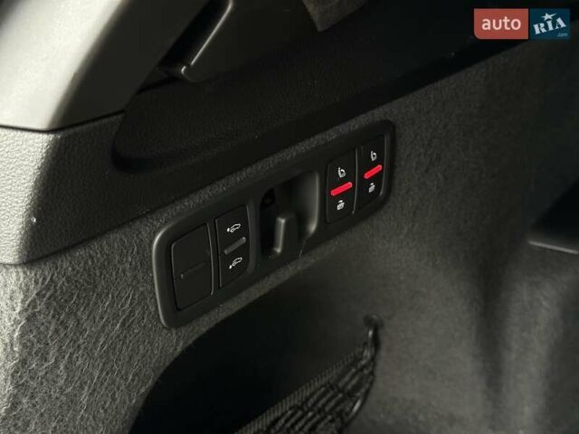 Ауди Ку 7 2016 в Мукачеве на Automoto.ua Серый Ауди Ку 7, объемом двигателя 3 л и пробегом 194 тыс. км за 28900 $, фото 21 на Automoto.ua