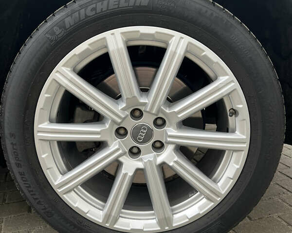 Ауди Ку 7 2016 в Киеве на Automoto.ua Серый Ауди Ку 7, объемом двигателя 3 л и пробегом 124 тыс. км за 25700 $, фото 15 на Automoto.ua