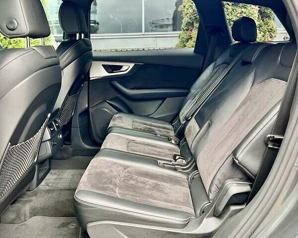 Серый Ауди Ку 7, объемом двигателя 2.97 л и пробегом 219 тыс. км за 36999 $, фото 30 на Automoto.ua