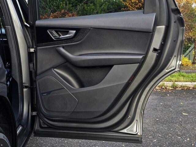 Серый Ауди Ку 7, объемом двигателя 3 л и пробегом 169 тыс. км за 26299 $, фото 22 на Automoto.ua