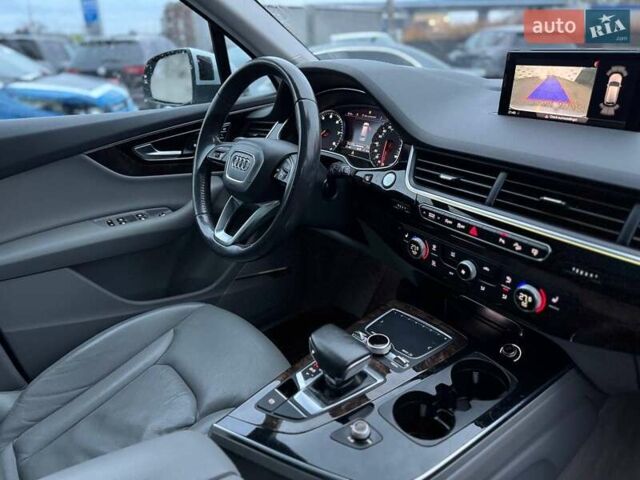 Серый Ауди Ку 7, объемом двигателя 3 л и пробегом 245 тыс. км за 18500 $, фото 11 на Automoto.ua