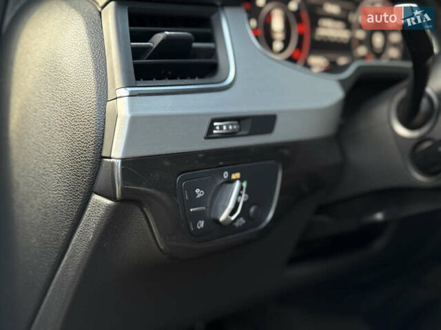 Ауді Ку 7 2016 у Тернополі на Automoto.ua Сірий Ауді Ку 7, об'ємом двигуна 3 л та пробігом 302 тис. км за 34900 $, фото 35 на Automoto.ua