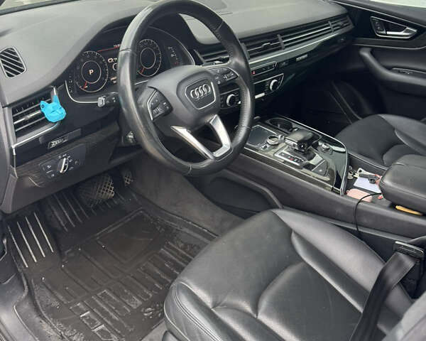 Ауди Ку 7 2016 в Львове на Automoto.ua Серый Ауди Ку 7, объемом двигателя 3 л и пробегом 242 тыс. км за 24000 $, фото 7 на Automoto.ua
