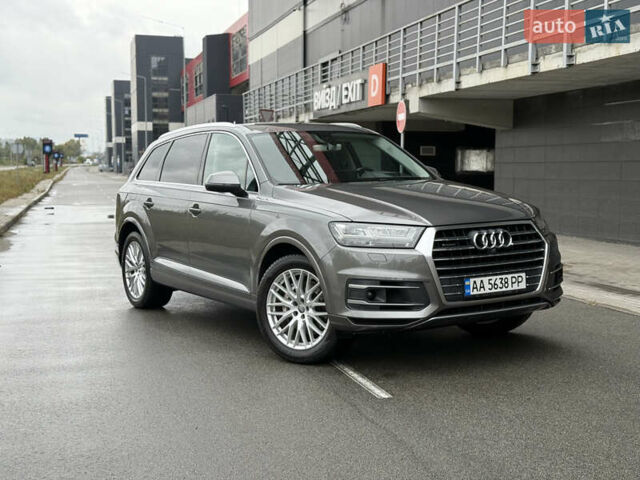 Сірий Ауді Ку 7, об'ємом двигуна 3 л та пробігом 128 тис. км за 32000 $, фото 31 на Automoto.ua