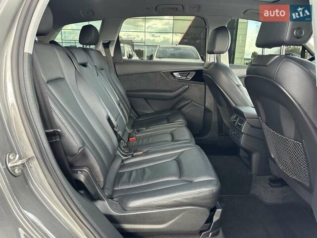 Серый Ауди Ку 7, объемом двигателя 2.97 л и пробегом 139 тыс. км за 31500 $, фото 43 на Automoto.ua