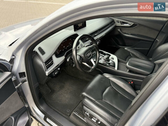 Сірий Ауді Ку 7, об'ємом двигуна 2.97 л та пробігом 208 тис. км за 32500 $, фото 57 на Automoto.ua