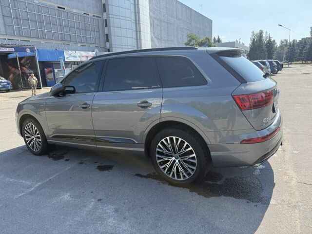 Сірий Ауді Ку 7, об'ємом двигуна 3 л та пробігом 183 тис. км за 27500 $, фото 6 на Automoto.ua
