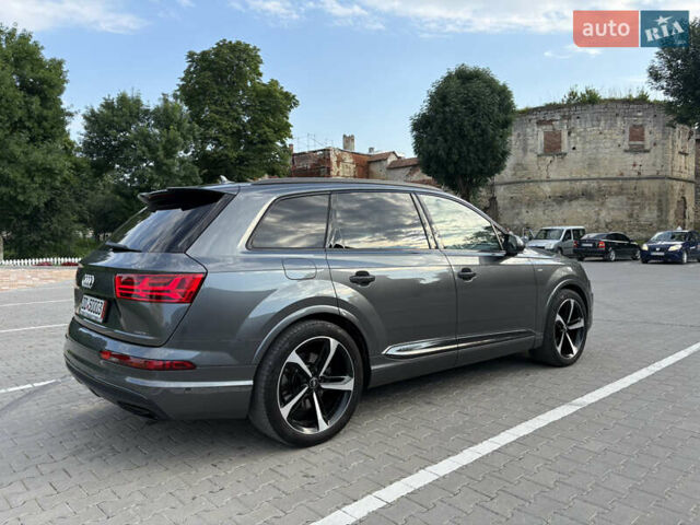 Сірий Ауді Ку 7, об'ємом двигуна 3 л та пробігом 180 тис. км за 39500 $, фото 5 на Automoto.ua