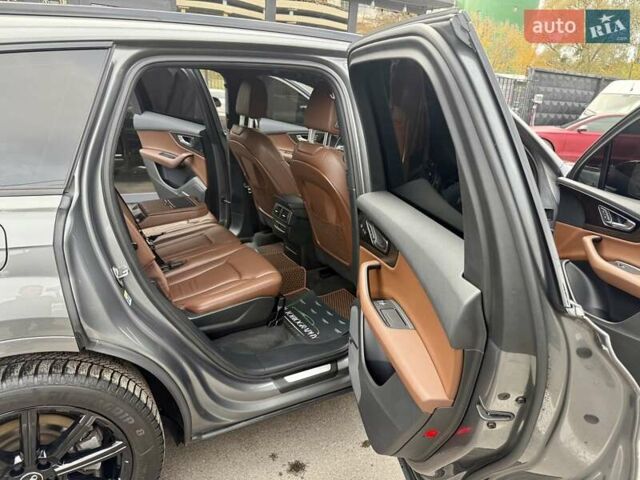 Серый Ауди Ку 7, объемом двигателя 3 л и пробегом 135 тыс. км за 27900 $, фото 50 на Automoto.ua