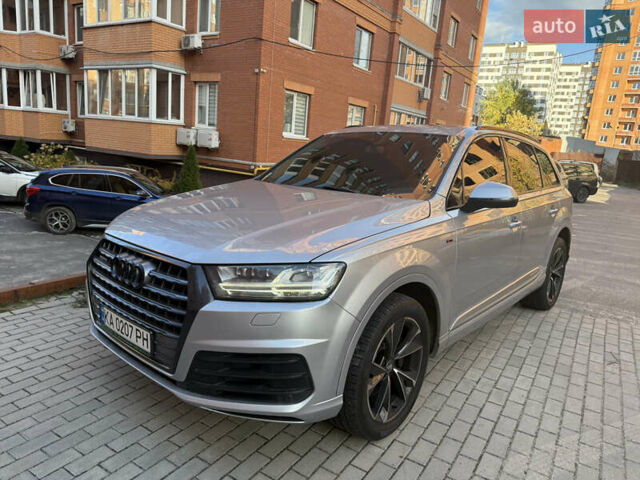 Ауді Ку 7 2016 у Києві на Automoto.ua Сірий Ауді Ку 7, об'ємом двигуна 3 л та пробігом 180 тис. км за 23500 $, фото 1 на Automoto.ua