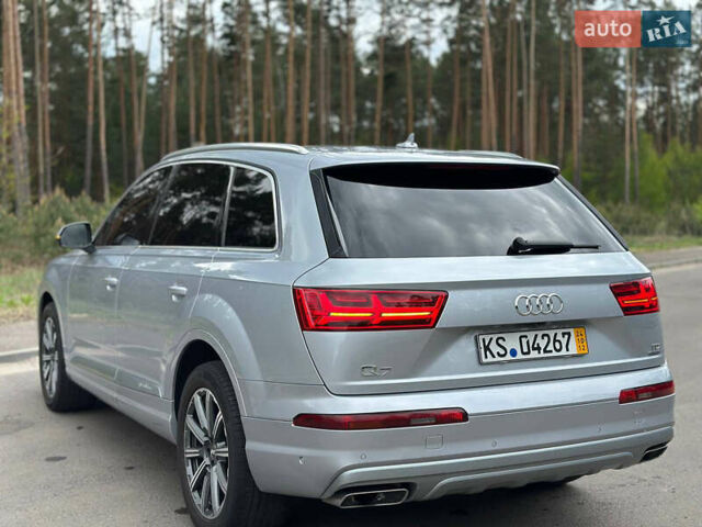 Серый Ауди Ку 7, объемом двигателя 2.97 л и пробегом 279 тыс. км за 34900 $, фото 9 на Automoto.ua