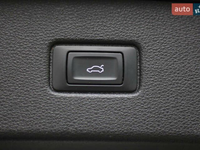 Сірий Ауді Ку 7, об'ємом двигуна 3 л та пробігом 160 тис. км за 37500 $, фото 22 на Automoto.ua