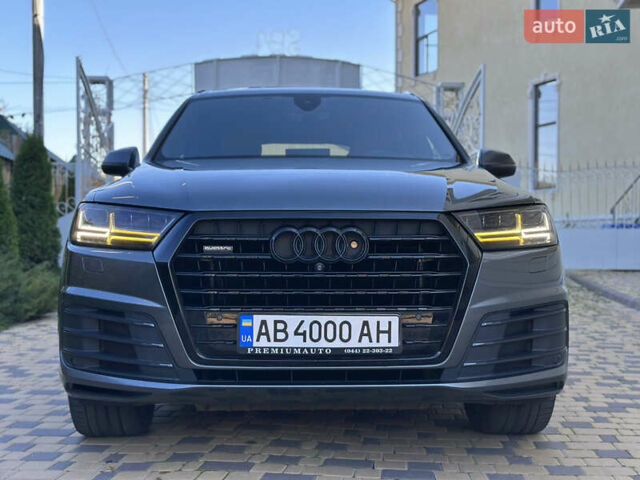 Серый Ауди Ку 7, объемом двигателя 3 л и пробегом 210 тыс. км за 32499 $, фото 3 на Automoto.ua
