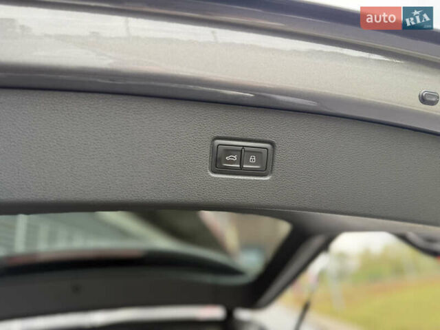 Сірий Ауді Ку 7, об'ємом двигуна 3 л та пробігом 128 тис. км за 32000 $, фото 23 на Automoto.ua