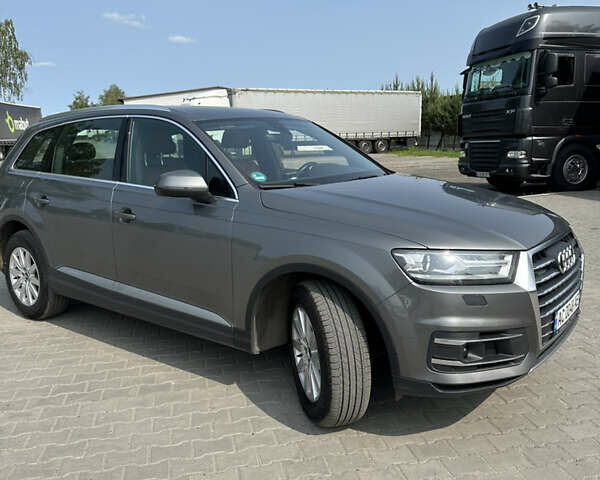 Серый Ауди Ку 7, объемом двигателя 2.97 л и пробегом 274 тыс. км за 34500 $, фото 3 на Automoto.ua