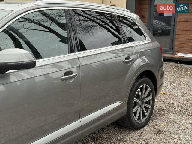 Серый Ауди Ку 7, объемом двигателя 3 л и пробегом 186 тыс. км за 22400 $, фото 7 на Automoto.ua