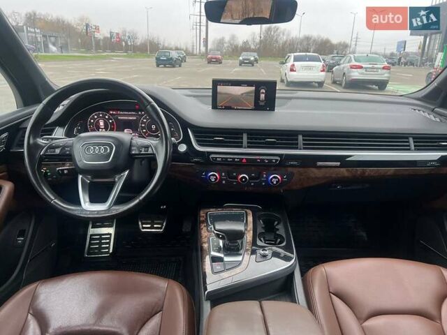 Сірий Ауді Ку 7, об'ємом двигуна 3 л та пробігом 105 тис. км за 27300 $, фото 13 на Automoto.ua