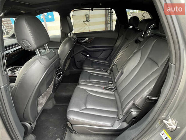 Серый Ауди Ку 7, объемом двигателя 3 л и пробегом 220 тыс. км за 29999 $, фото 15 на Automoto.ua