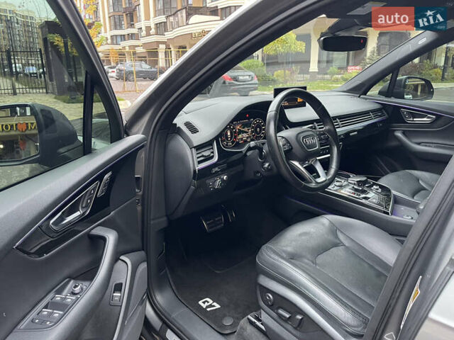 Серый Ауди Ку 7, объемом двигателя 3 л и пробегом 151 тыс. км за 29900 $, фото 22 на Automoto.ua