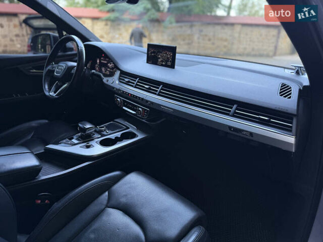 Сірий Ауді Ку 7, об'ємом двигуна 2.97 л та пробігом 207 тис. км за 34500 $, фото 42 на Automoto.ua