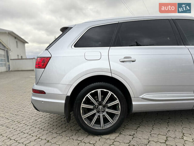 Сірий Ауді Ку 7, об'ємом двигуна 2.97 л та пробігом 208 тис. км за 32500 $, фото 135 на Automoto.ua